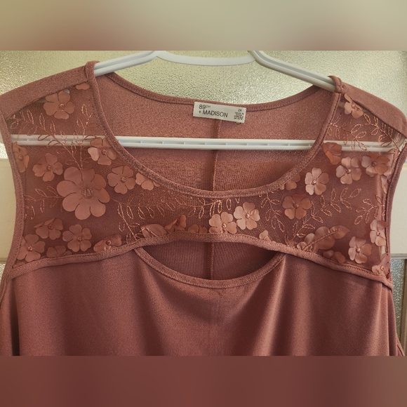 89th Madison, 2x , pink - Picture 2 of 5